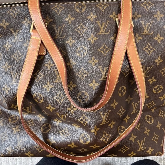 Louis Vuitton Cabas Mezzo - Picture 8 of 11